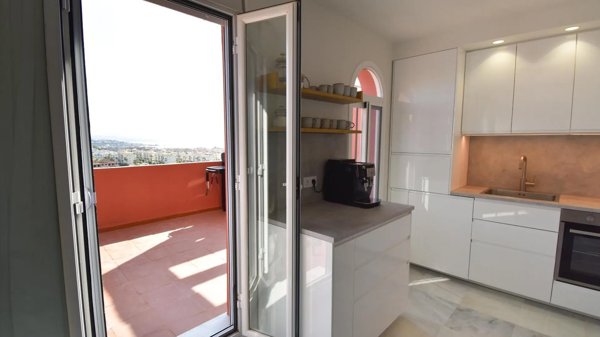 The Coral Breeze - Top Floor Apartment With Spectacular Views Manilva